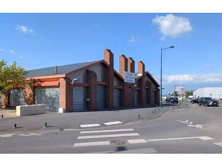 local commercial à louer