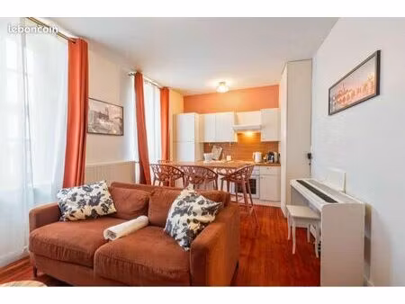 appartement t3 meublé – centre-ville d’albi – 45 m²
