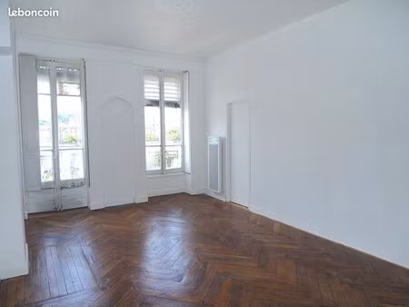 appartement 2 pièces 60 m²