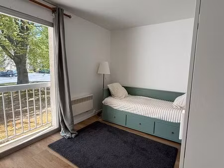 studio meublé – 18 31 m² – rdc – résidence sécurisée avec parc – soissons (boulevard jeann