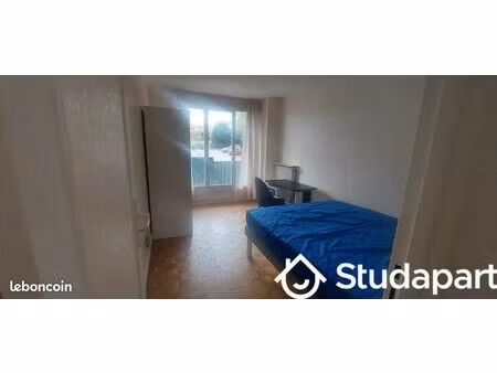 chambre 1 pièce 10 m²