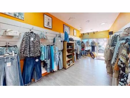 local commercial avec bail commercial
