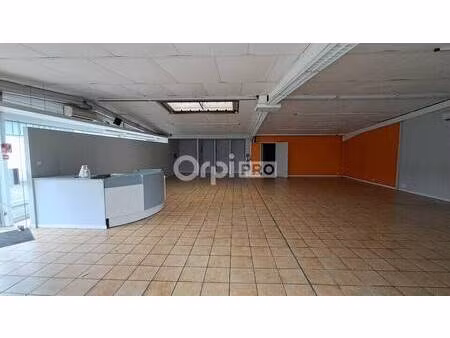 local commercial à louer