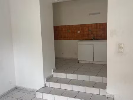 appartement t2 aubignan centre