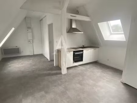 studio 1 pièce 22 m²