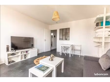 studio meublé