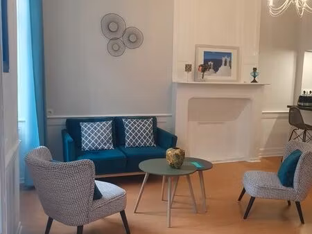 location meublée étudiantes (s) 9 mois