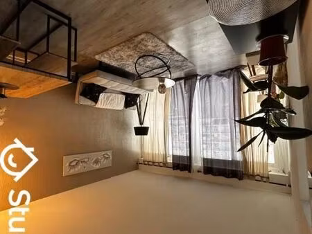 chambre 1 pièce 14 m²