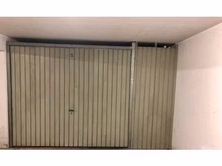 parking à louer