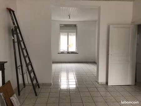 maison 3 pièces 80 m²