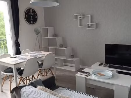 chambre 1 pièce 11 m²