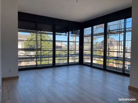 appartement t3 à louer - 71m²