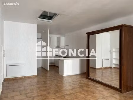 studio 1 pièce 34 m²