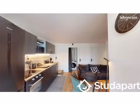 chambre 1 pièce 11 m²