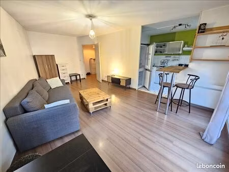appartement 2 pièces 53 m²