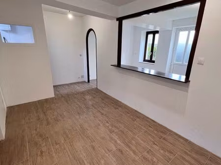 maison de ville 3 ch faubourg du grand mouesse