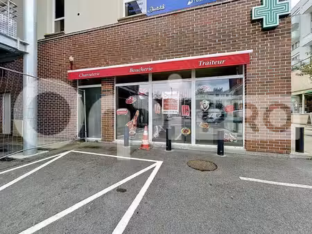 local commercial avec bail commercial
