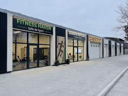 local d'activités à vendre