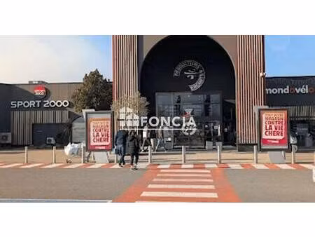 local commercial à louer