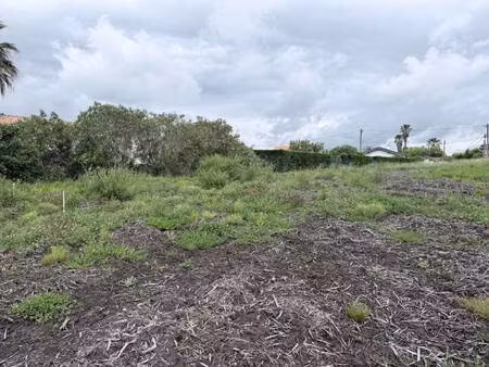 terrain constructible viabilisé à vendre
