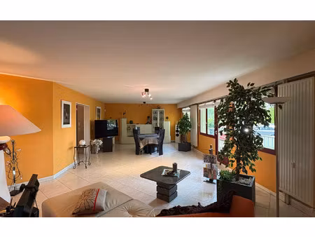 appartement saint-dizier 111.98 m² t-5 à vendre  160 000 €