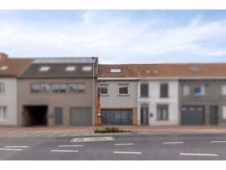 roeselare: handelspand met woonst