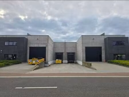 entrepôt à louer à malines
