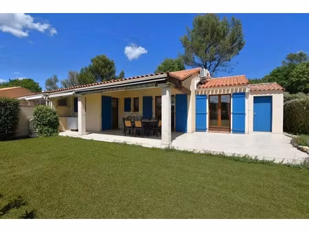 vente villa 4 pièces 65 m² à tourrettes (83440)  325 000 €
