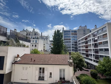 superbe 2 piéces traversant de 30m2