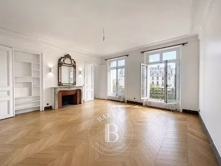 le service location de la maison barnes vous propose ce bien :