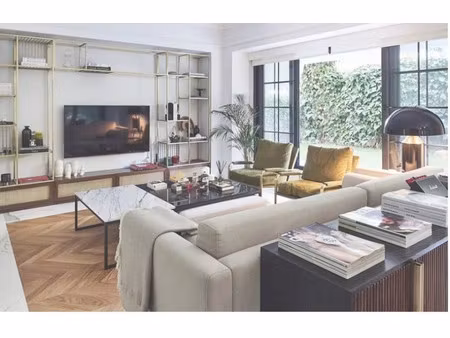 appartement de luxe à vendre dans le quartier ile de la jatte-parc d'orléans