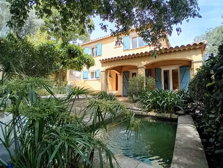exclusivité: haut des 4 chemins des routes: maison provençal