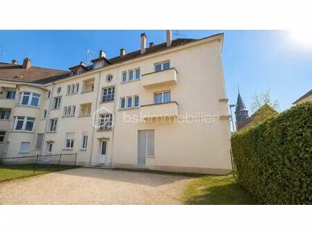 immeuble mixte – centre haguenau – local pro + 2 appartements + combles aménageables