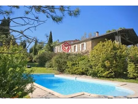grande demeure de campagne sur parc 1.4ha: maison et 3 logements  grand potentiel  12 min 