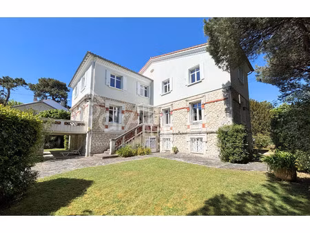 maison bourgeoise proche plage pontaillac
