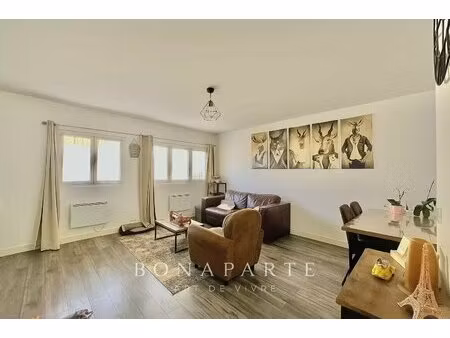 villepreux - maison de ville de 80 m² avec combles