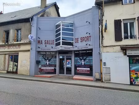 inconnu 3 pièces 158 m²