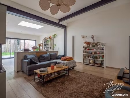 maison 5 pièces 110 m²