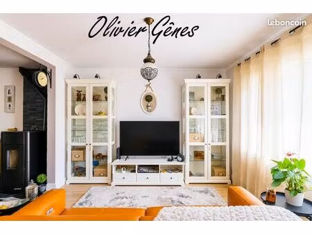 maison 7 pièces 151 m²