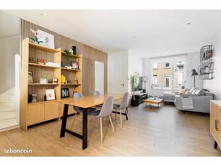 maison de ville 6 pièces 112 m²