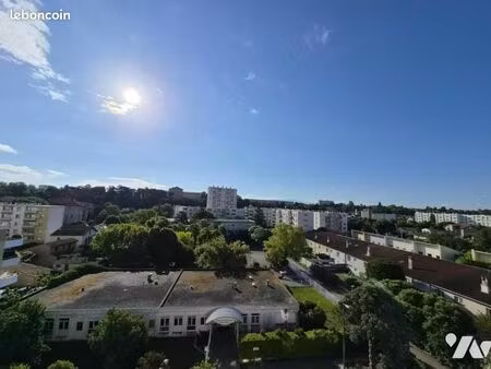 appartement 5 pièces 80 m²