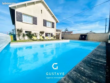 maison 5 pièces 131m2 - piscine
