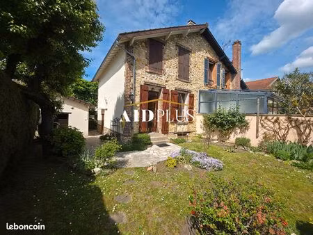 maison 4 pièces 69 m²