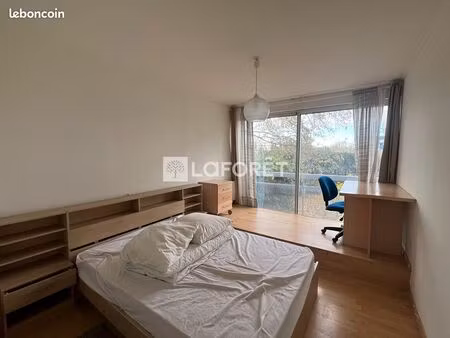 appartement 1 pièce 13 m²