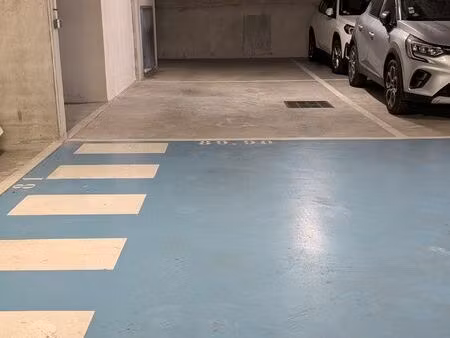 grande double place à louer