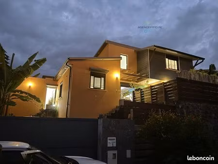 villa 4 pièces 129 m²