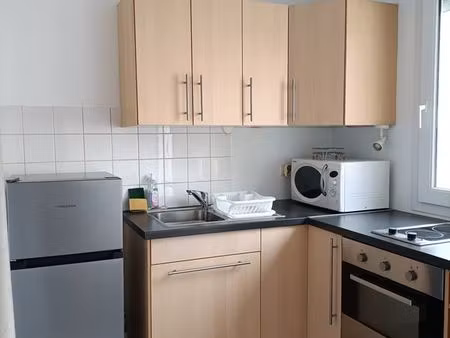 studio 28 m²