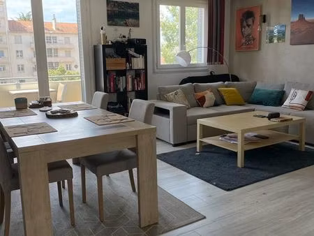 t3 meublé monplaisir 63m²