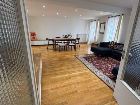 grand appartement de 120 m2 centre ville