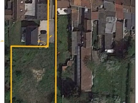 location terrain 1600 m² avec accès privé